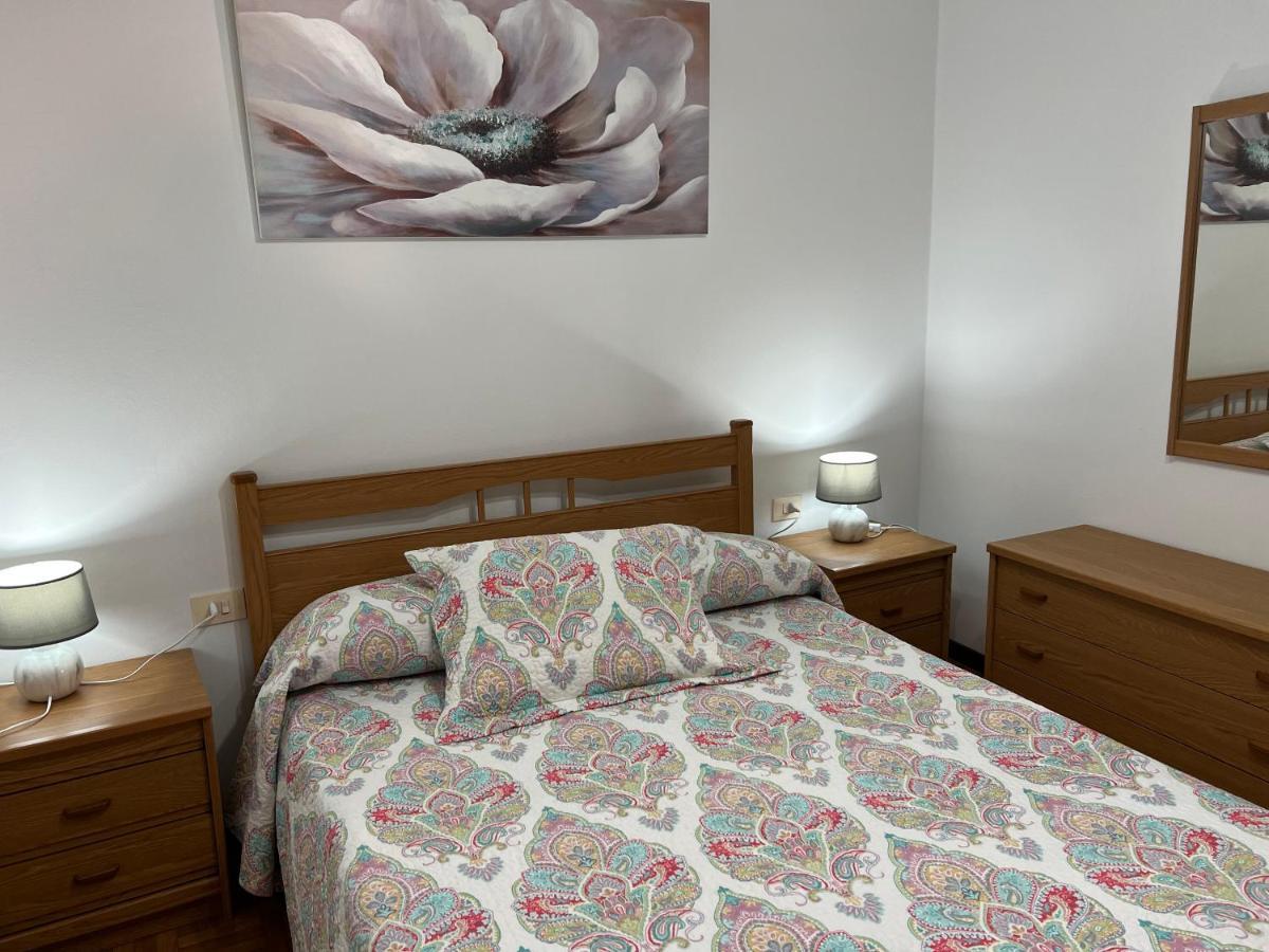 Apartamentos Playa De La Concha Porto de Espasante Eksteriør bilde