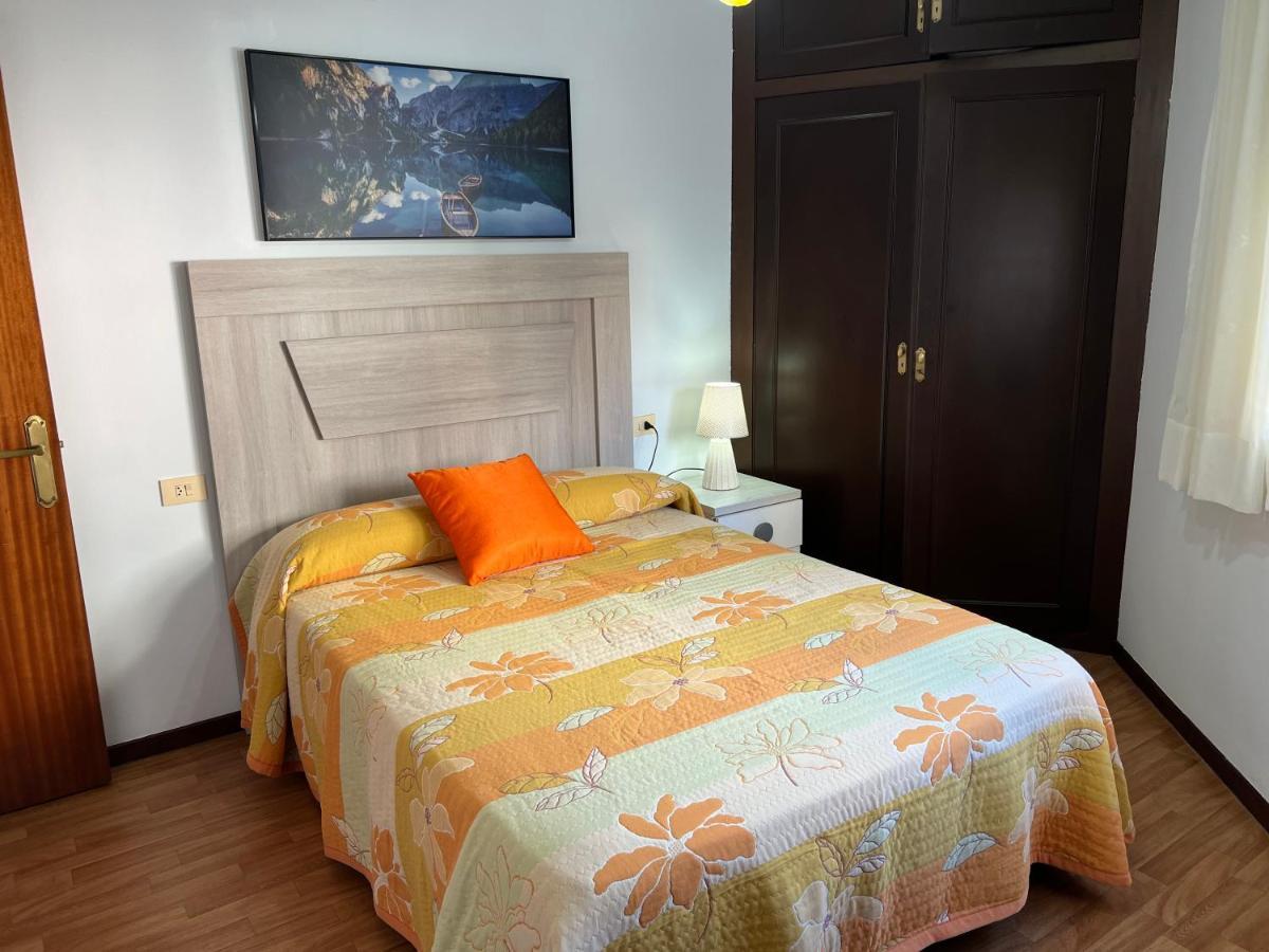 Apartamentos Playa De La Concha Porto de Espasante Eksteriør bilde