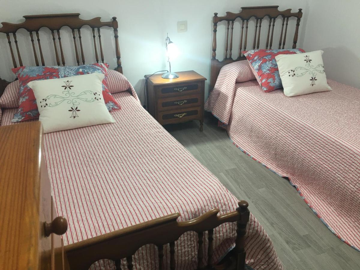Apartamentos Playa De La Concha Porto de Espasante Eksteriør bilde